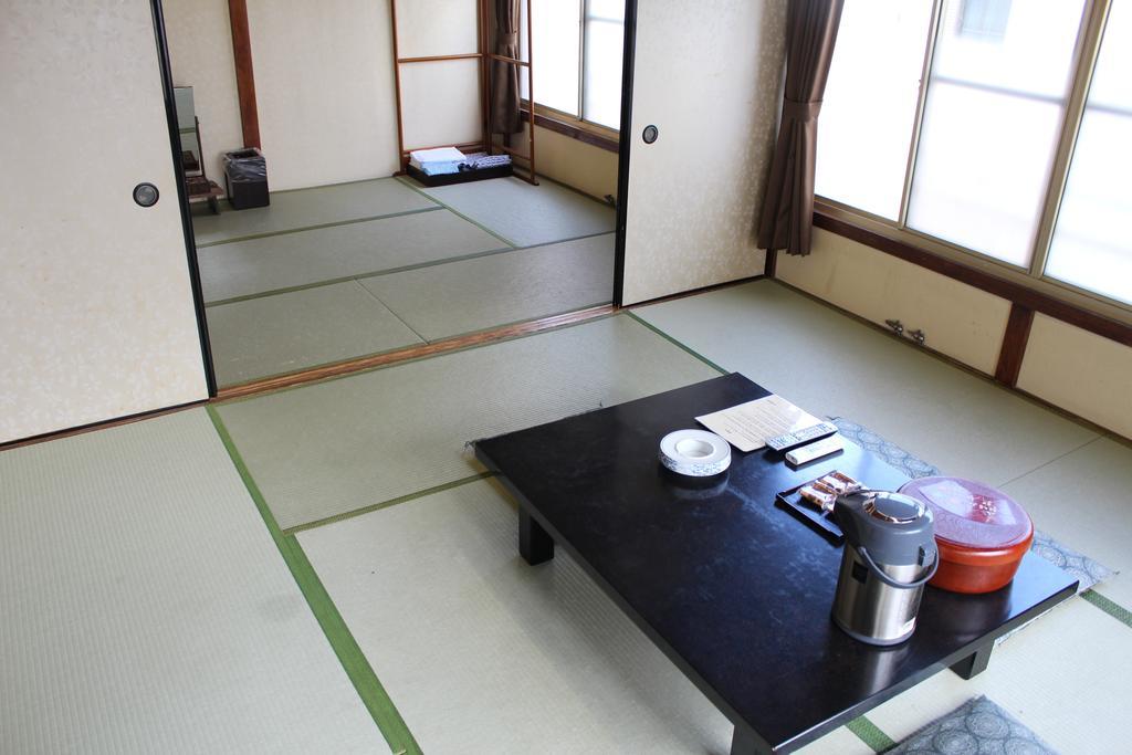Kinokuniya Ryokan Fujisawa Ruang foto