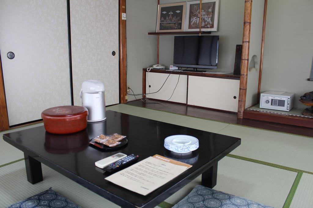 Kinokuniya Ryokan Fujisawa Bagian luar foto